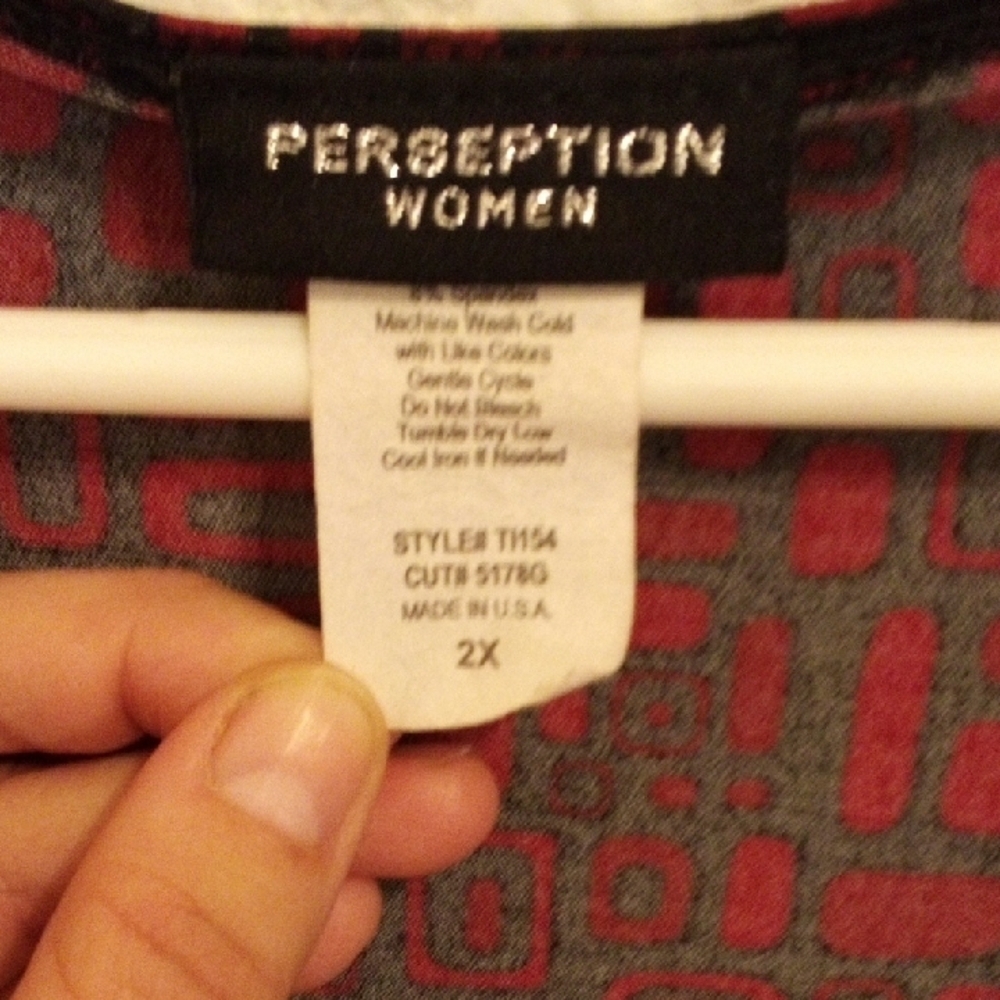 Perseption Red and Black Patterned Blouse - Picture 5 of 5